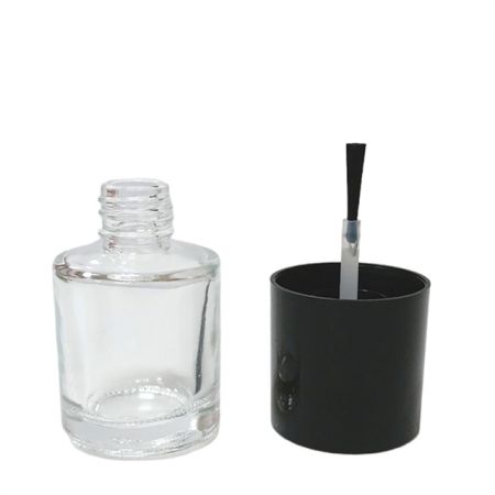 8 ml lege glazen fles met plastic dop en zwarte borstel