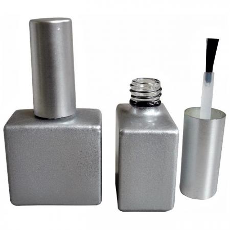 Bottiglia argento opaco da 15 ml con tappo rivestito in argento opaco (GH03P 651BS)