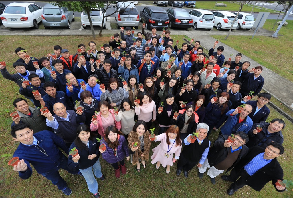 الذكرى الخمسين لشركة Yenchen