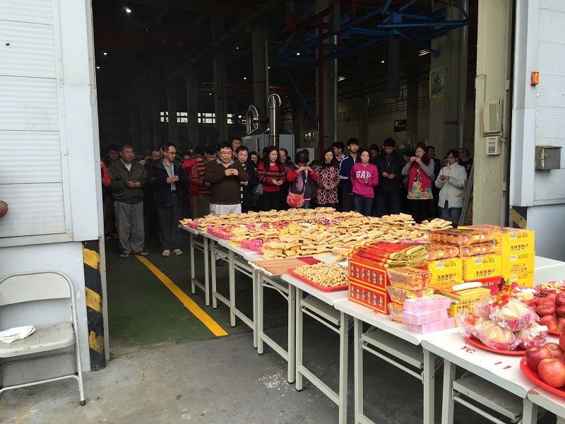 Yenchen reprend ses activités commerciales le cinquième jour du Nouvel An lunaire chinois.