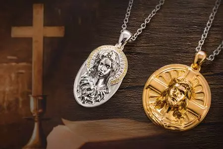 虹光珠寶設計運用雕塑概念將人像用專業立體浮雕鑄造技術,將再熟悉不過的平面畫像,跳脫2D框架變成了3D立體樣式,將925純銀墜的人像製作由一般平面變身立體呈現,讓飾品的工藝技術再更上階,不再受限線條束縛