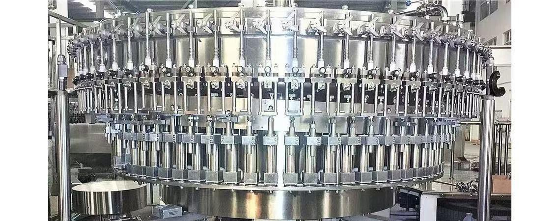 The carbonated filling machine is used for co2 product.