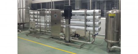 Sistema de Tratamiento de Agua - El tratamiento de agua se utiliza en la purificación de agua potable.