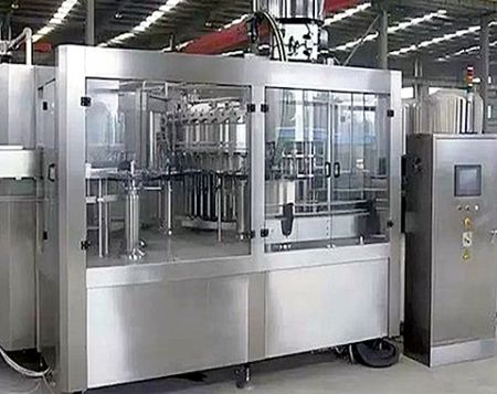 Carbonated Drink Filling Machine