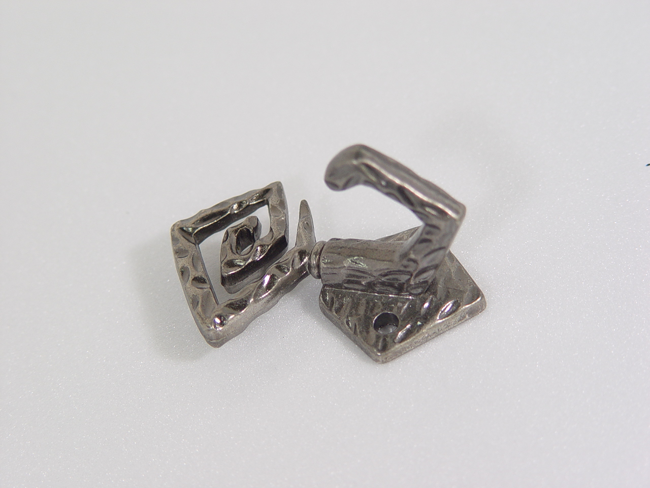 Rhombus Drapery Hook - rhombus_curtain_hook