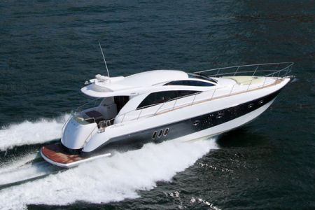 55 Feet Express Yacht the sea trial in port (4)
