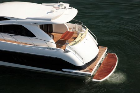 55 Feet Express Yacht the stern layout