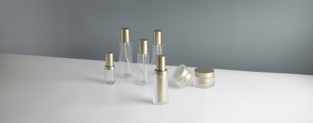 Packaging Cosmetico e per la Cura della Pelle in Acrilico a Forma Rotonda - serie Clone
