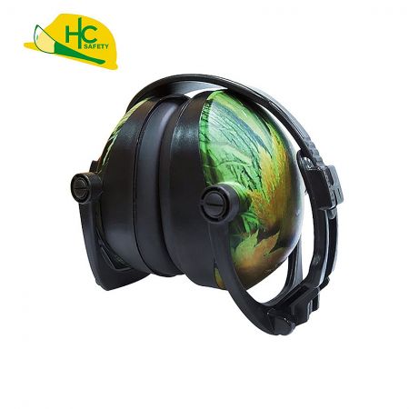 Comfortable fit, soft foam earcup padding.