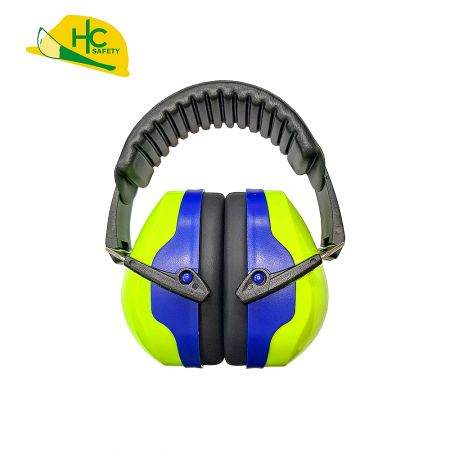 Comfortable Noise-Reducing Earmuffs - Even pressure distribution – Two-point mounted cups for enhanced comfort.