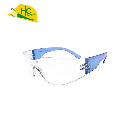 Lightweight and comfortable with clear vision.