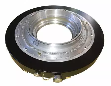 Fine Tunning Air ring - Rectifying film thickness variation by 360 degree screws fine tuning.