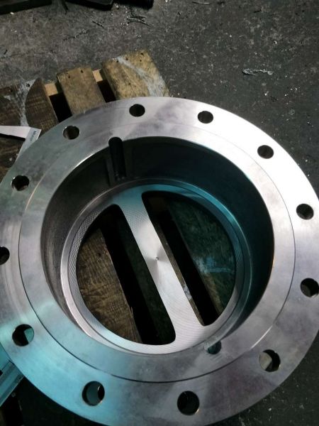 Přírubový typ dvojitého zpětného ventilu bez zadržovače.