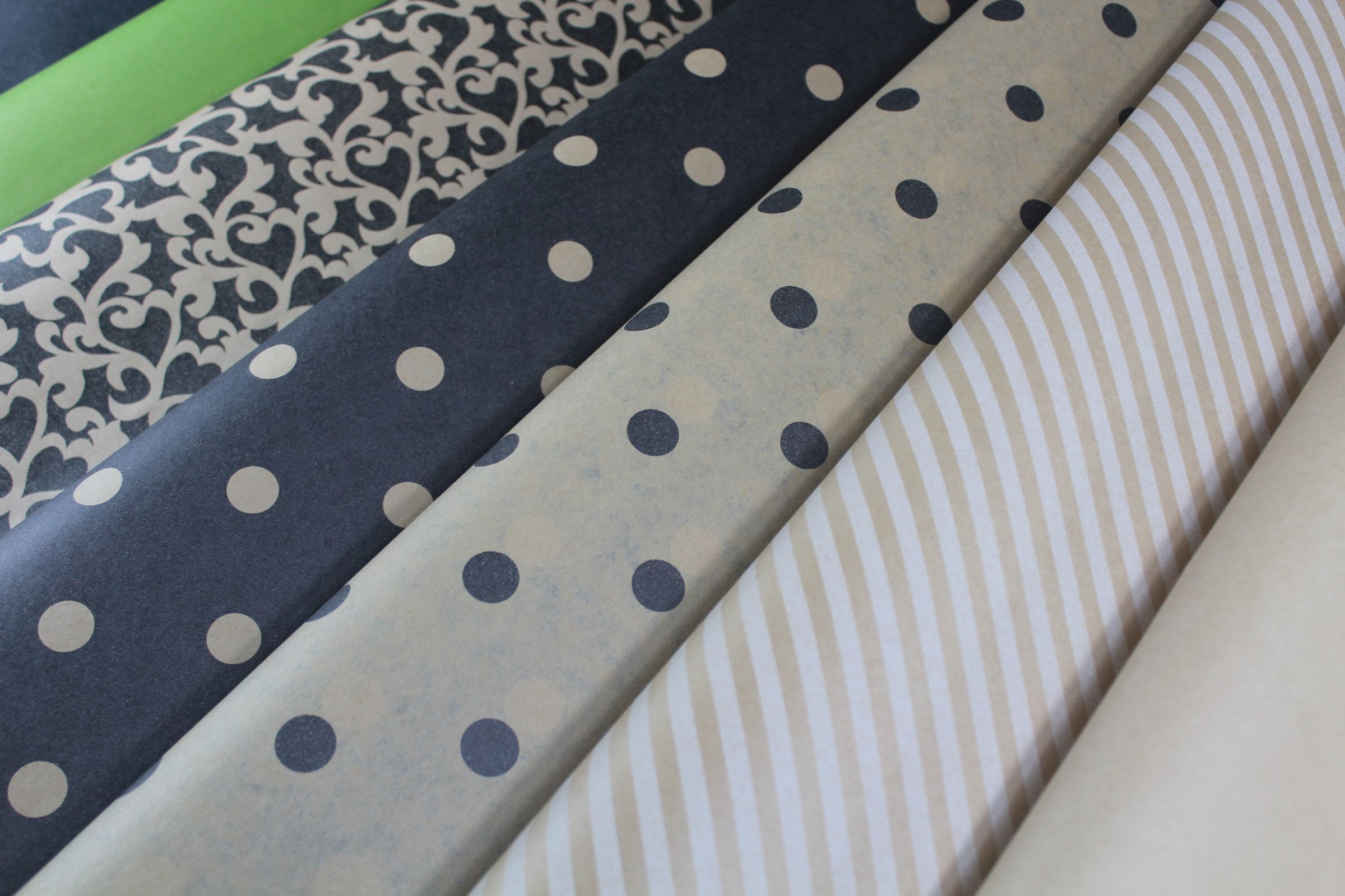 Sustainable custom printed natural brown kraft gift wrapping paper for Christmas, kids, children, birthday and everyday presents packaging directly from factory