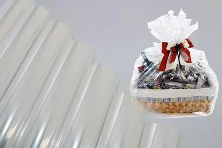 Cellophane BOPP Film Clear Plain No Printing Gift Wrapping Paper - Cellophane BOPP Film wrap plain clear no printing rapping in Roll and sheet for gift wrapping and flower packing