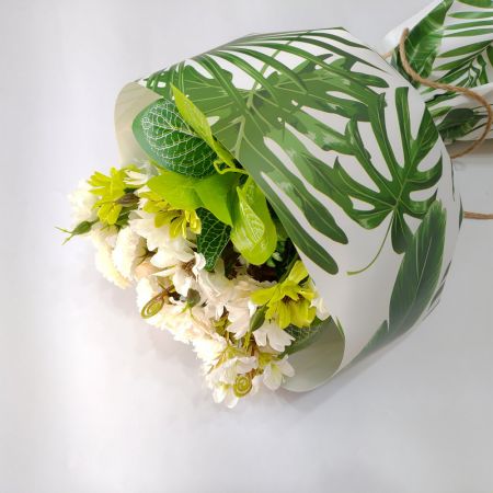 New waterproof double-sided printing flower wrapping paper rolls - Waterproof custom bouquet wrapping paper for flower gift