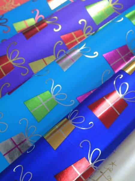 Gift boxes shiny metallized wrapping paper for Christmas gifts