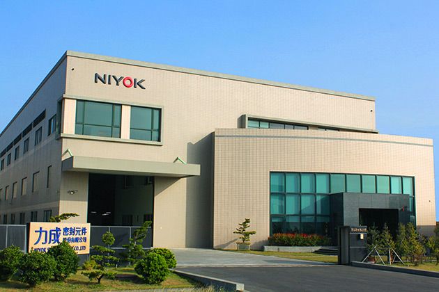 NIYOKは、40年の経験を持つシールとゴム製品の製造業者です。