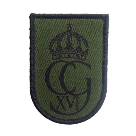 Unsere Expertise liegt in der Anpassung von militärischen Bügel-Patches.