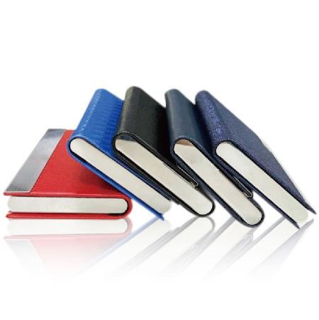 男性用名刺ホルダー