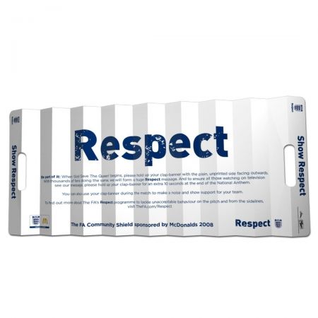 Les bannières d'applaudissement peuvent être utilisées comme accessoires de soutien pour la Coupe du Monde de football.