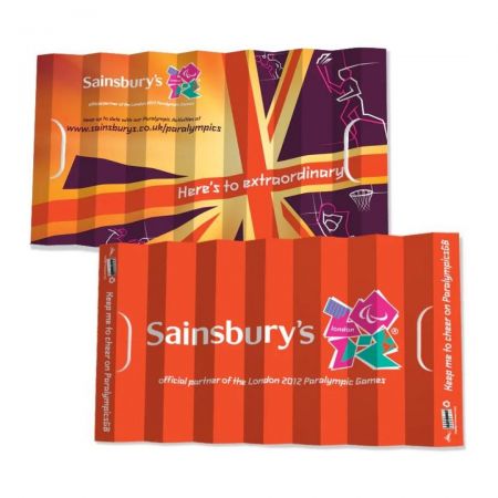 Éventail à applaudir personnalisé avec impression recto-verso.