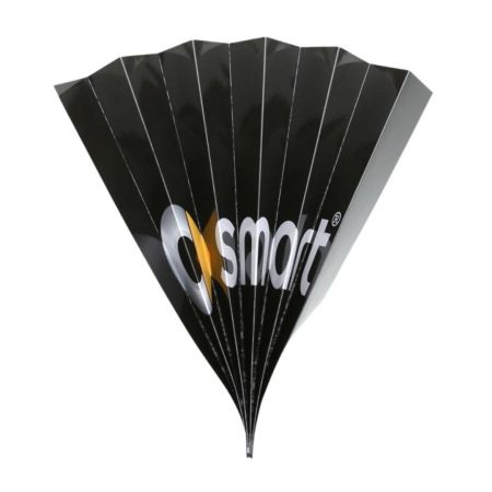 L'éventail à applaudir est facile à ranger et compact.