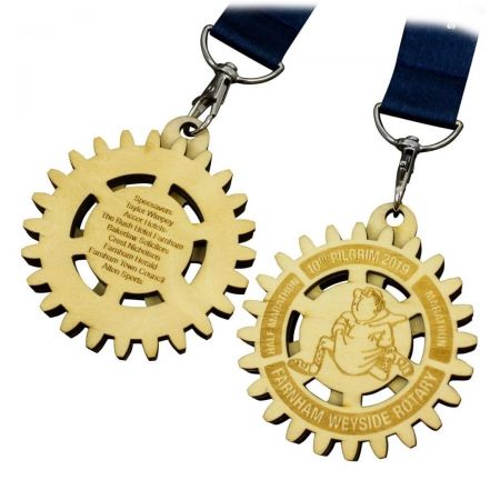 Médailles sportives en bois personnalisées - Les médailles sportives peuvent également être personnalisées en bois.