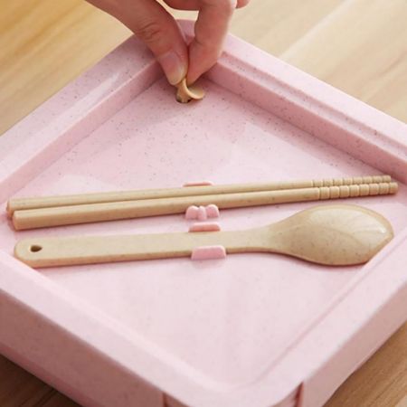 Den miljøvennlige matboksen har ventilasjonshull.