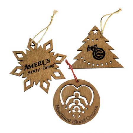 ornamenti natalizi in legno personalizzati - decorazioni natalizie in legno personalizzate