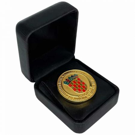Star Lapel Pin has a full range of coin package styles.