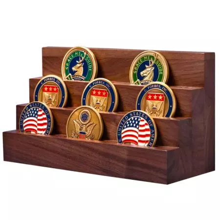 コインの木製ディスプレイボード - カスタムロゴのコインの木製ディスプレイボードは歓迎されています。