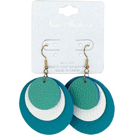 Женские кожаные серьги.