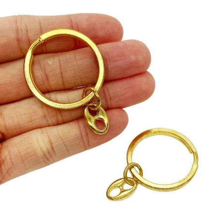 Ознакомьтесь с нашими вариантами карабинов для получения лучшего индивидуального брелка.