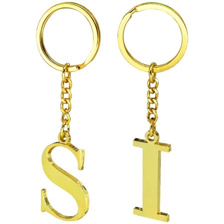 Customize initial letter keychain is the best choice for personalized gifts.