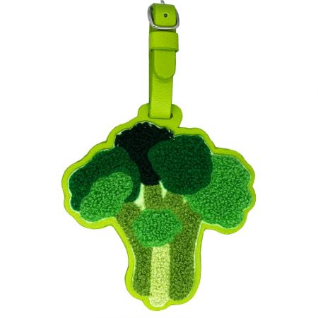 カスタムチェニールレザートラベルタグの最小注文数量は50個です。