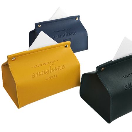 Mukautettu logo nahkainen kudoslaatikon pidike on saatavilla.