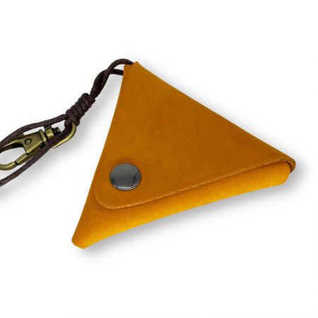 हम कॉइन पाउच के लिए सभी डिज़ाइन, आकार, रंग, फिटिंग को कस्टमाइज कर सकते हैं।