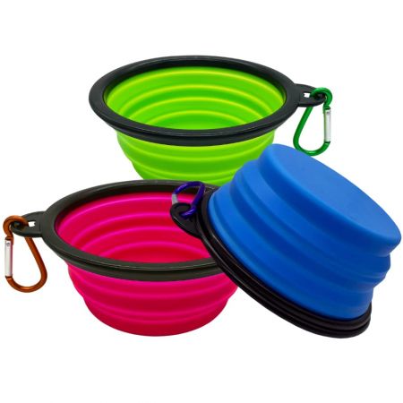 Branding logo can be shown on the collapsible dog bowl with silkscreen printing or CMYK offset printing.