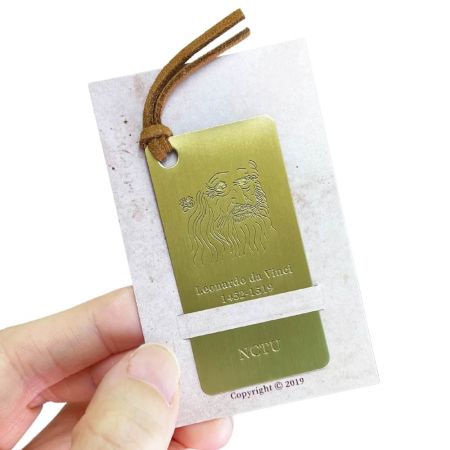 Metal bogmærke - Tilpas dit eget personlige metal bogmærke.