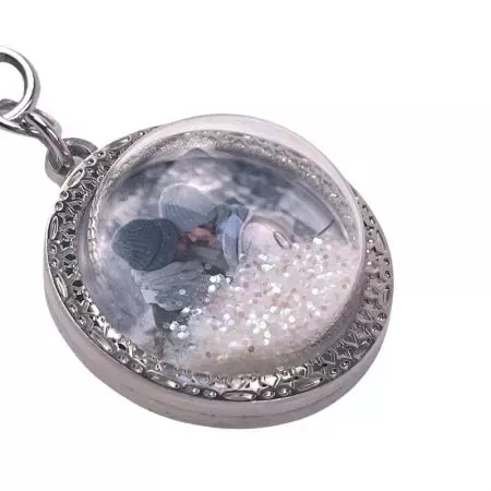 Christmas Snow Globe Keychain - Snow globe keychain is suitable for making Christmas keychain.