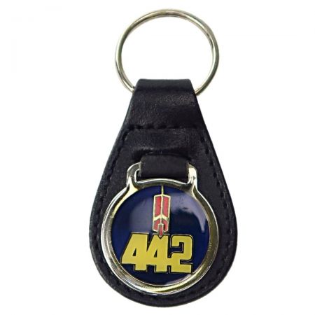 Mais de uma dúzia de estilos de chaveiros de couro personalizados.