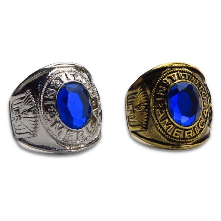 The vintage sapphire rings are meticulously crafted from a selection of premium metals.