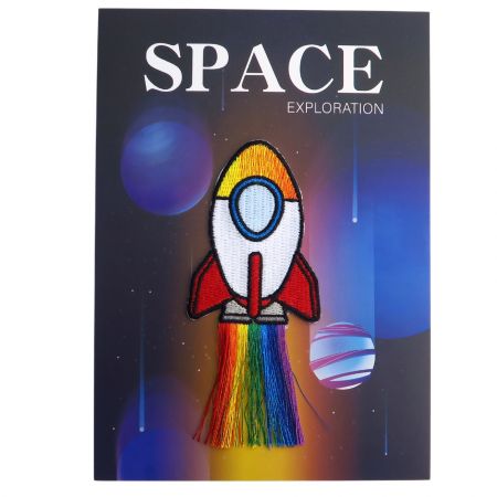 Parches de borlas bordados.