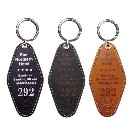 Etiquetas de llaves de hotel.