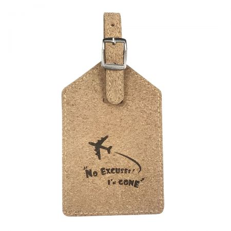 कॉर्क सूटकेस टैग।