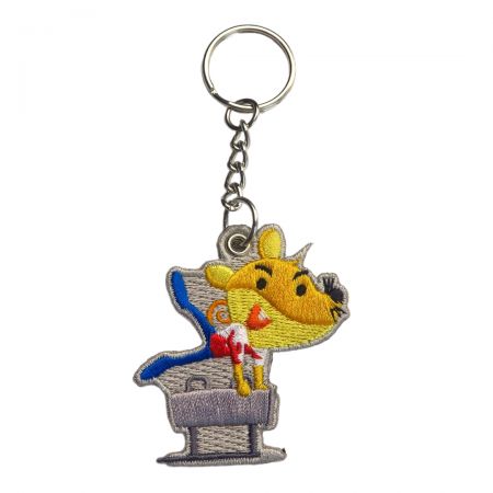 Llaveros personalizados con bordado personalizado.