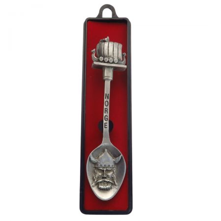 Customize personalized souvenir spoons.