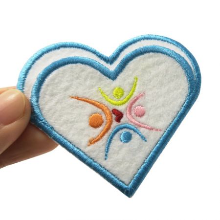 Custom your own embroidery bookmarks.