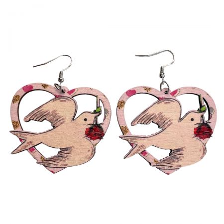 Серьги из лазерной резки дерева